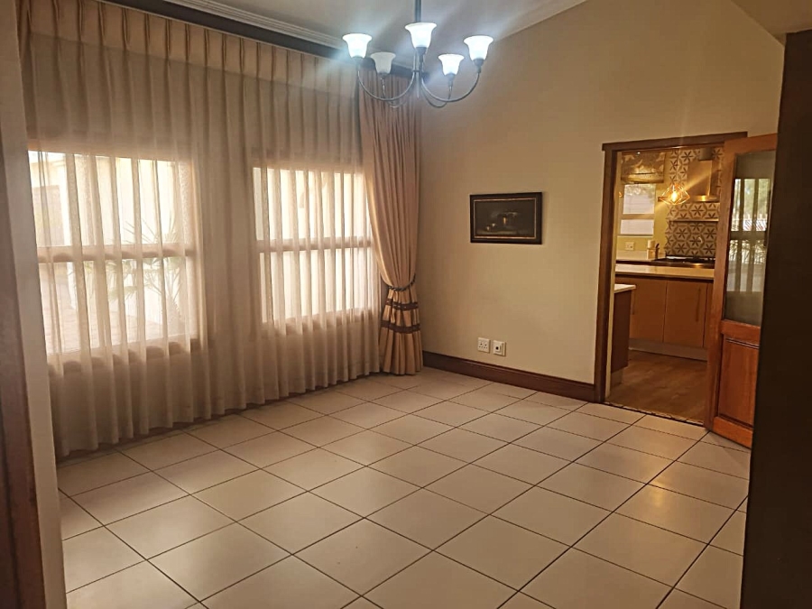 6 Bedroom Property for Sale in Senekal Free State